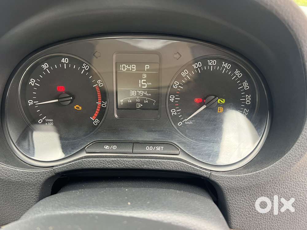 Skoda Rapid 1.6 Mpi At Style, 2019, Petrol