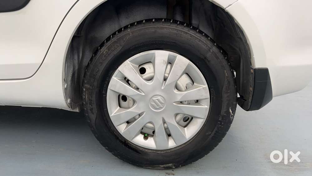 Maruti Suzuki Swift Dzire 1.3 Vxi, 2015, Petrol