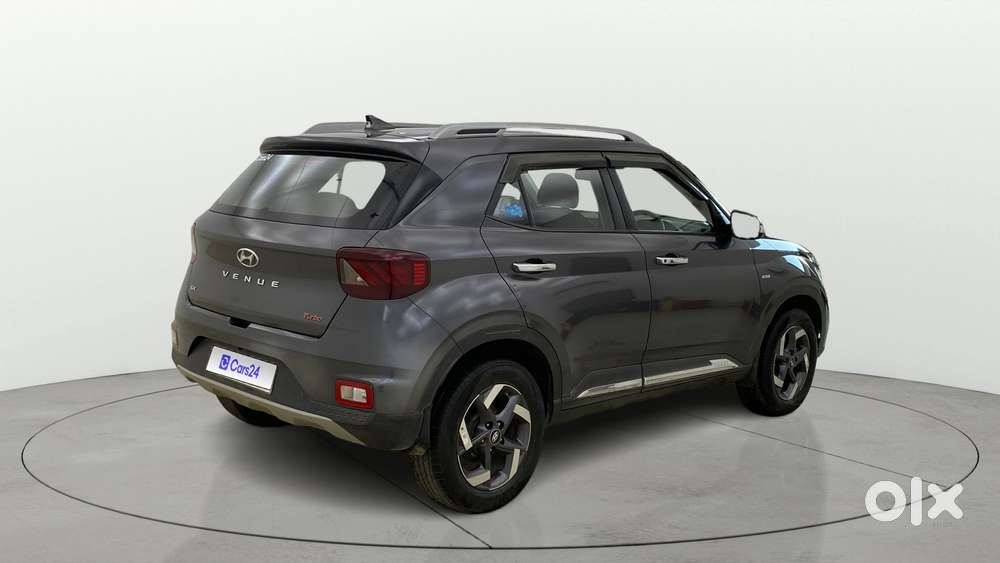 Hyundai Venue Sx Plus Turbo Dct, 2022, Petrol