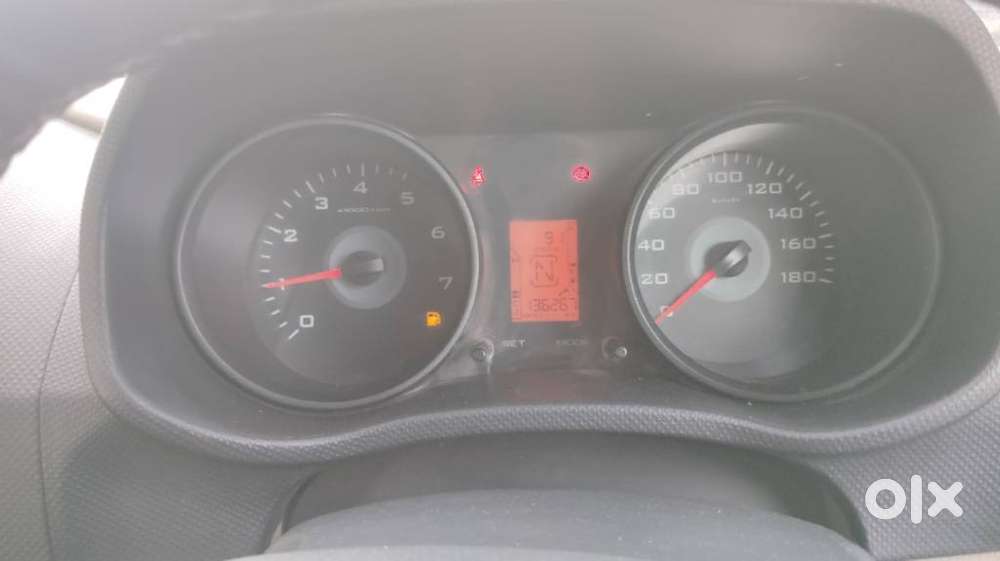 Mahindra Tuv 300 T6 Plus Amt, 2016, Diesel
