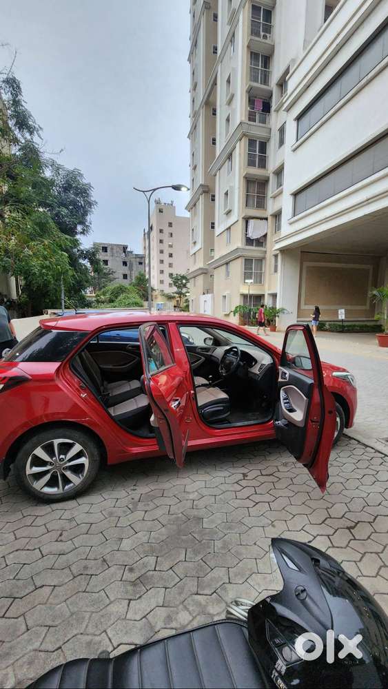 2017 Hyundai Elite I20 Asta(o) Petrol  43,000 Km  Hyundai Service Hi