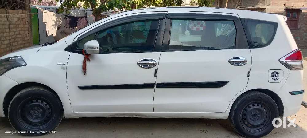 Maruti Suzuki Ertiga 2015 Diesel 96000 Km Driven