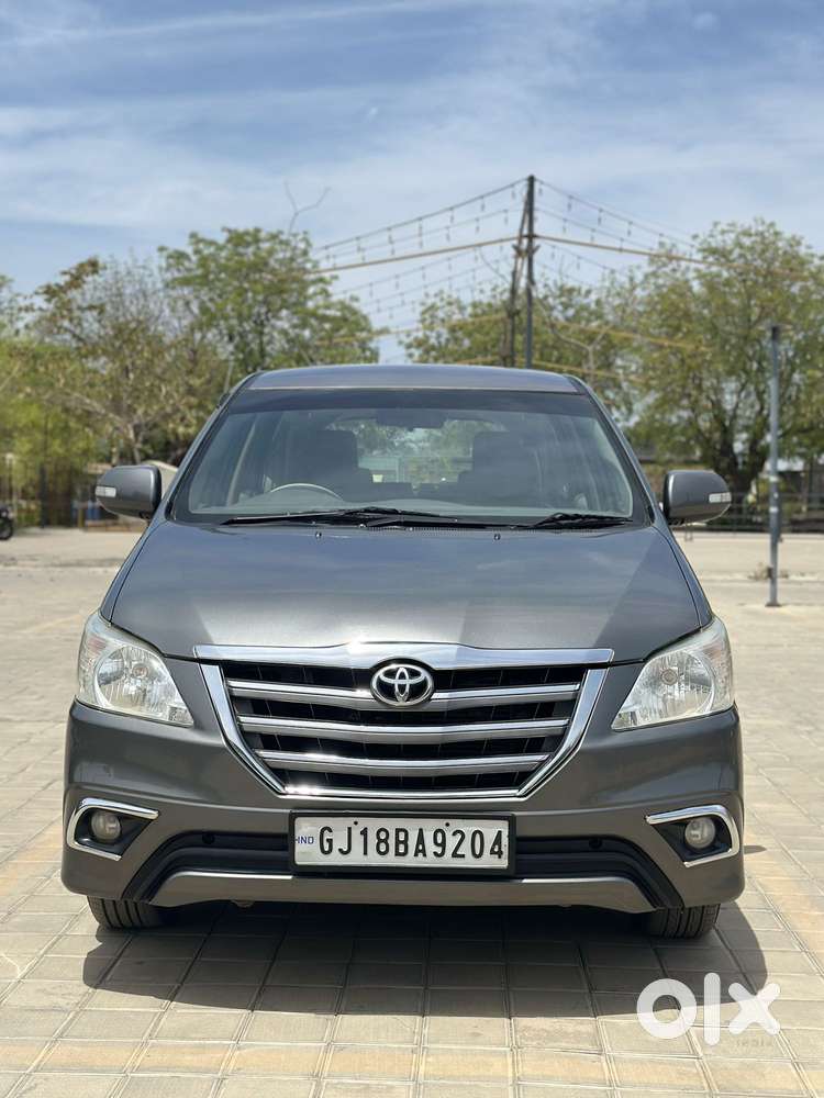 Toyota Innova 2.5 Vx 7 Str Bs-iii, 2012, Diesel