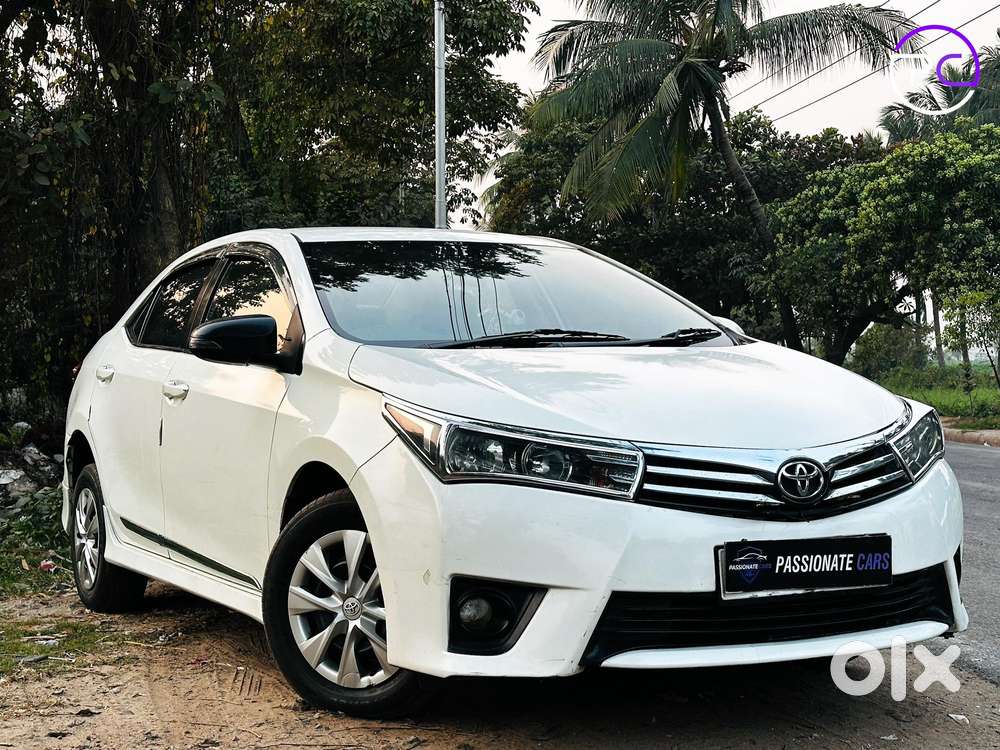 Toyota Corolla Altis 2013-2017 D-4d J, 2015, Diesel