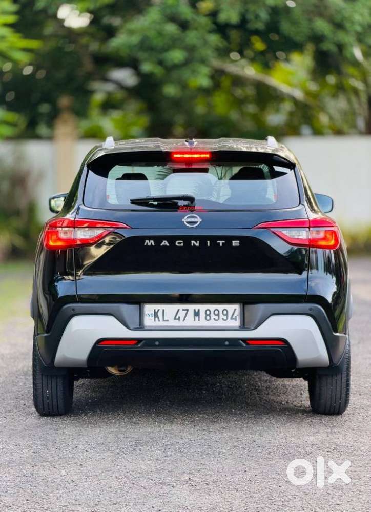 Nissan Magnite N-connecta Mt, 2025, Petrol