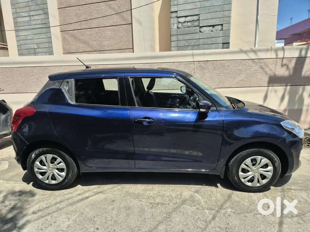 Maruti Suzuki Swift Vxi Optional, 2022, Petrol
