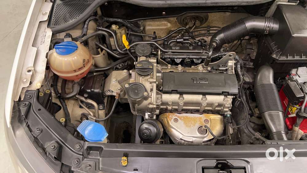 Volkswagen Polo Petrol Highline 1.2l, 2014, Petrol