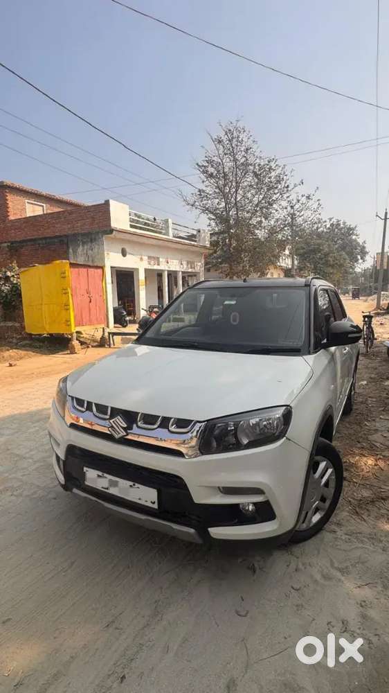 Maruti Suzuki Brezza Amt