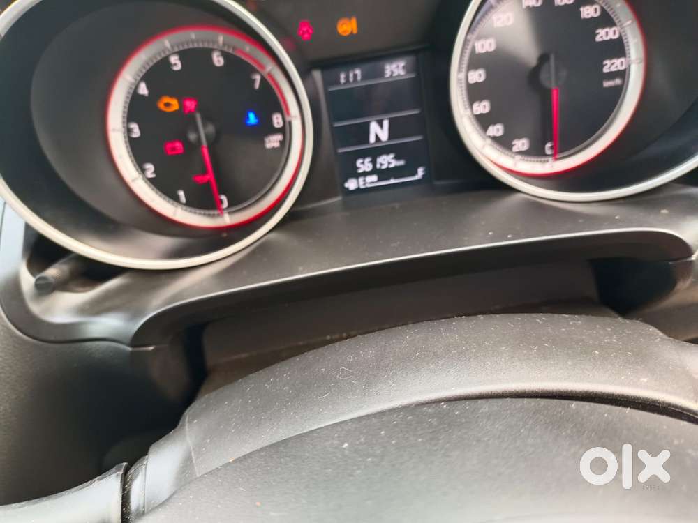 Maruti Suzuki Swift Amt Vxi, 2022, Petrol