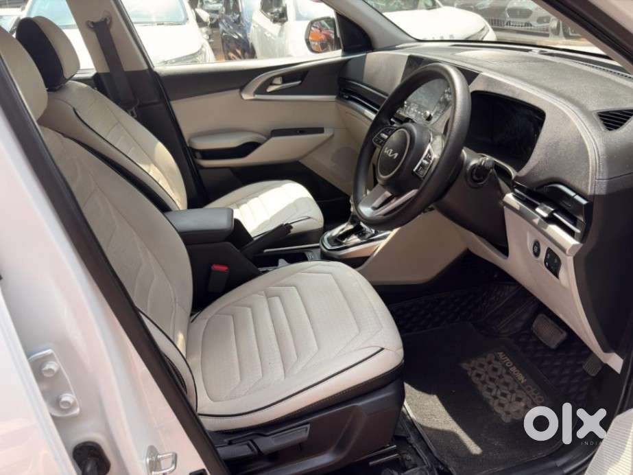 Kia Carens 1.5 Prestige Plus Diesel 7 Str Imt, 2024, Diesel