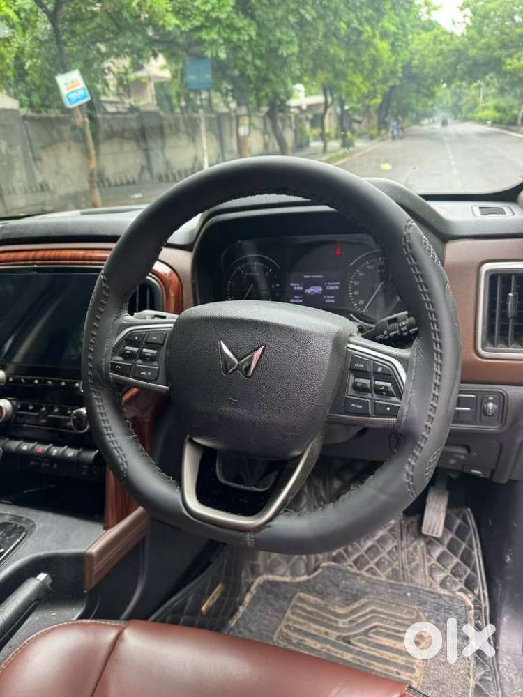 Mahindra Scorpio N Z4 Petrol At 7 Str, 2023, Petrol