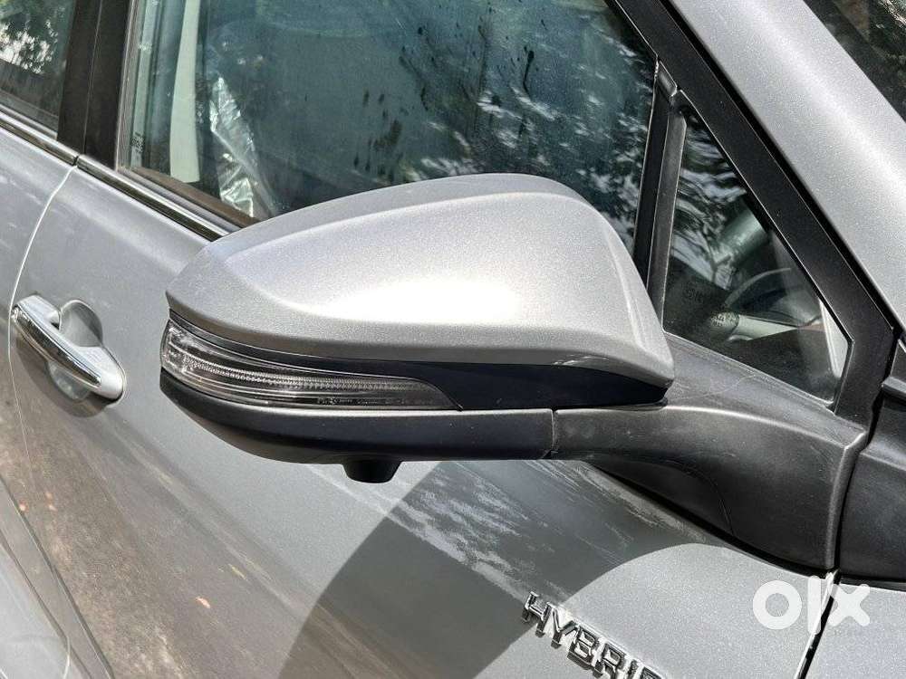 Toyota Innova Hycross 2.0 Zx (o) Hybrid 7 Str, 2024, Petrol