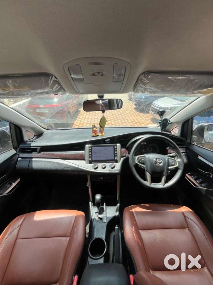 Toyota Innova Crysta 2.4zx Automatic, 2021, Diesel