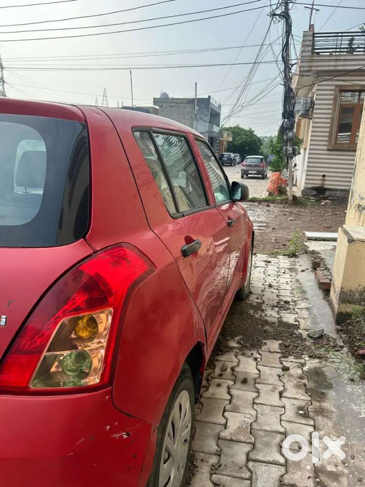 Maruti Swift 2010 Petrol Lxi