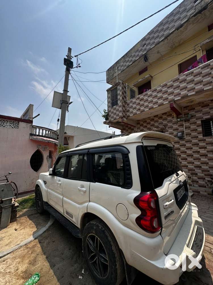 Mahindra Scorpio Classic Diesel 2017
