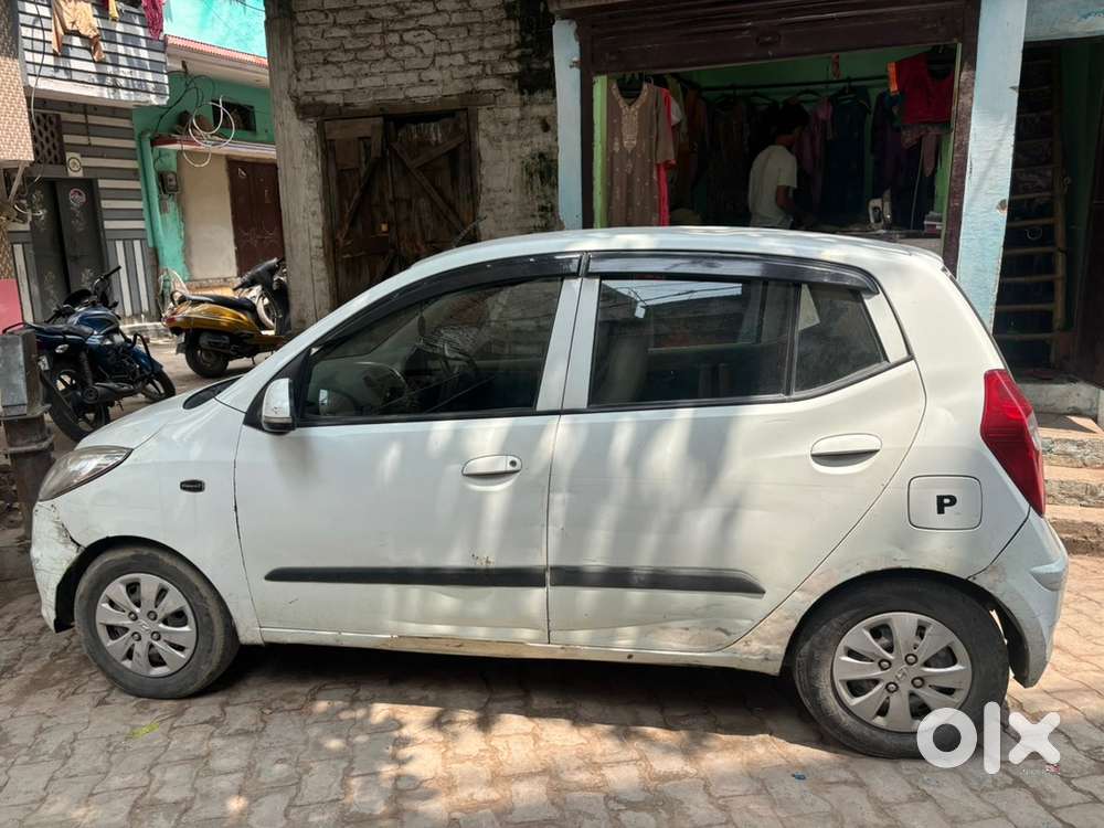 Hyundai I10 2011 Km Driven