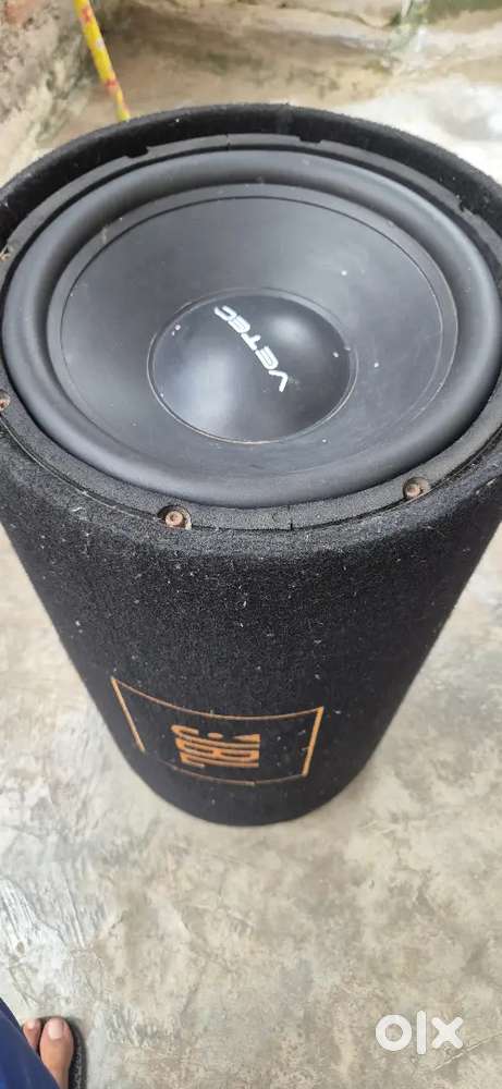 JBL basstube 12inch speaker good quality