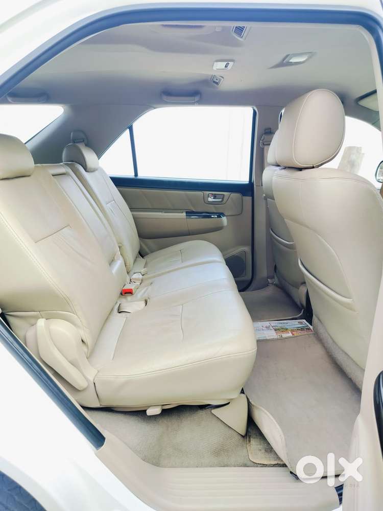 Toyota Fortuner 3.0 4x2 Mt, 2014, Diesel