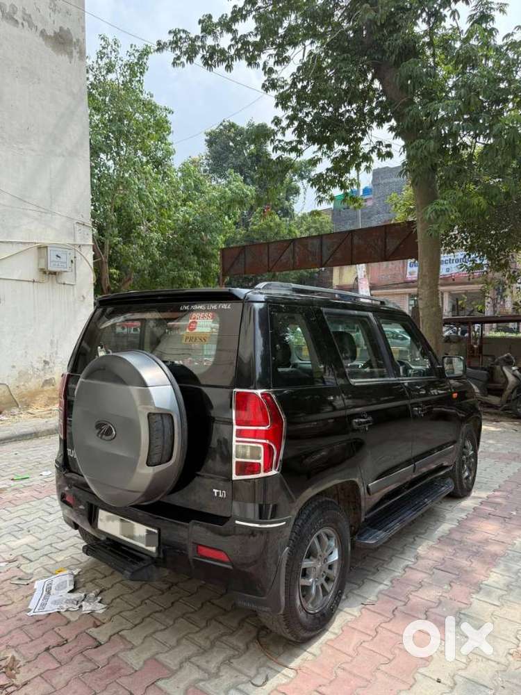 Mahindra Tuv 300 T10, 2018, Diesel