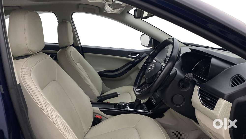 Tata Nexon 1.2 Revotron Xz Plus Premium, 2022, Petrol