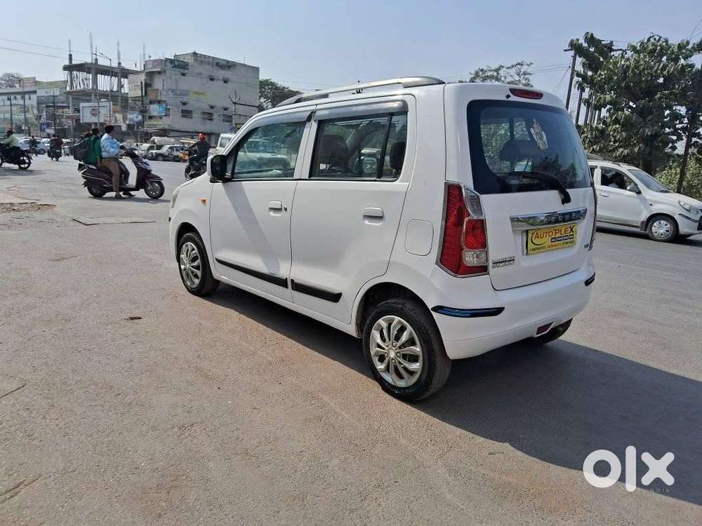 Maruti Suzuki Wagon R Vxi Optional, 2016, Petrol
