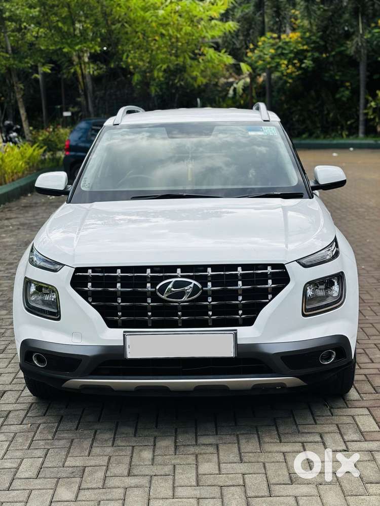 Hyundai Venue S 1.2 Petrol, 2020, Petrol