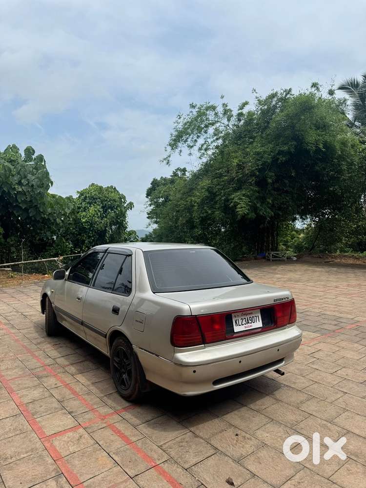 Maruti Suzuki Esteem 2004