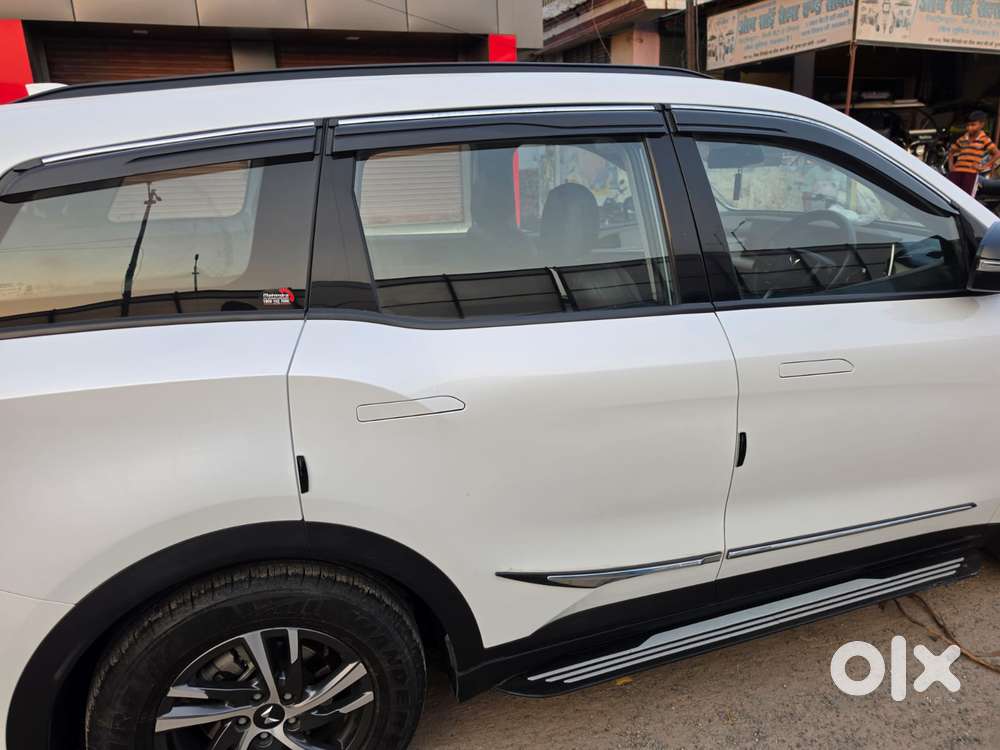 Mahindra Xuv700 2.2 Ax 5 Diesel Mt 7 Str, 2022, Diesel