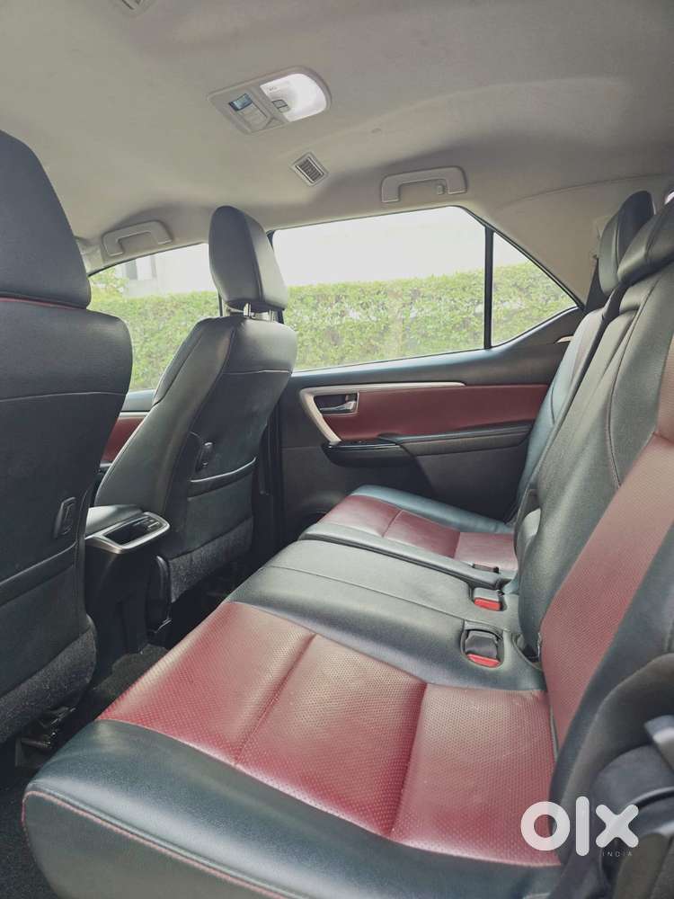 Toyota Fortuner Legender 4x2 At 2.8, 2023, Diesel