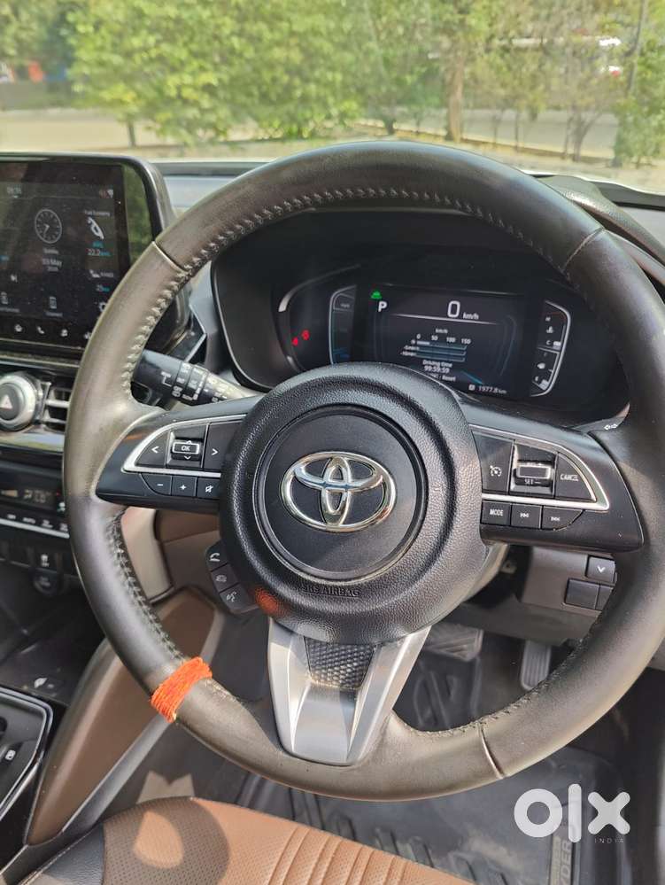 Toyota Urban Cruiser Hyryder V Hybrid Aero Edition, 2023, Petrol