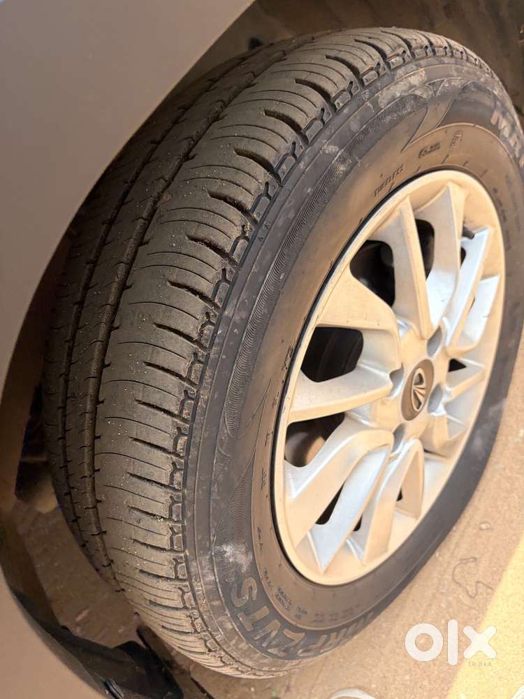 Mahindra Kuv 100 Mahindra-kuv-100-d75-k8-5str, 2016, Diesel