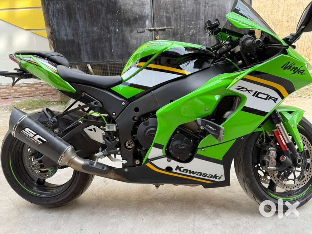 ノーカウント UNIVERSAL PRODUCTS.（ユニバーサルプロダクツ）NO TUCK CHINO