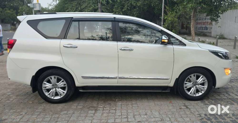 Toyota Innova Crysta [ ] 2.4 Zx At 7 Str, 2019, Petrol