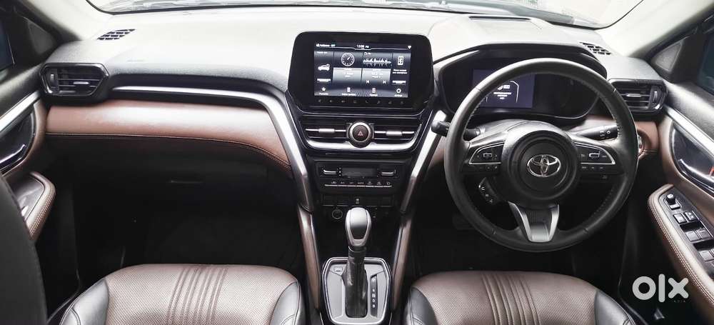 Toyota Urban Cruiser Hyryder 1.5 V Hybrid, 2024, Petrol