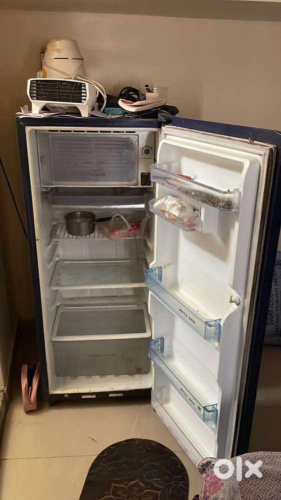 Single door refrigerator