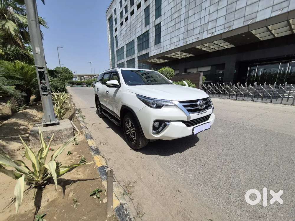 Fortuner Petrol Excellent Condition