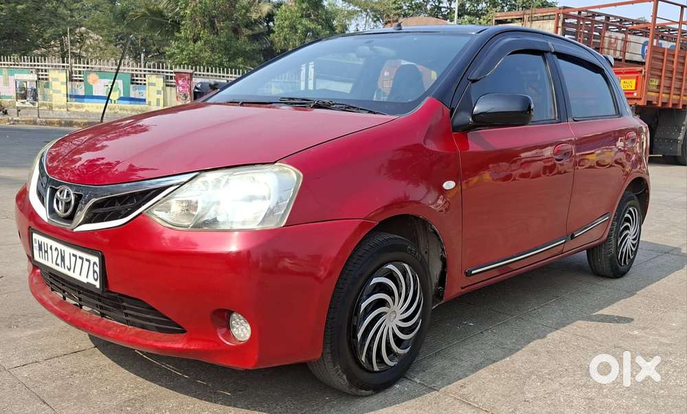 Toyota Etios Liva 1.2 V, 2016, Petrol