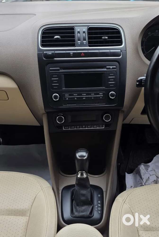 Skoda Rapid 1.6 Mpi At Elegance, 2016, Petrol