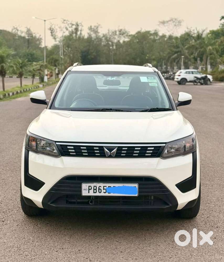 Mahindra Xuv300 W6 Diesel, 2022, Diesel