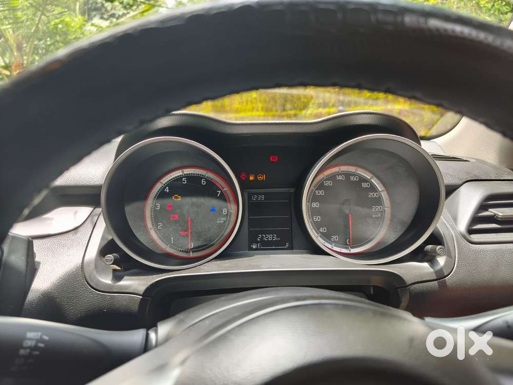 Swift Maruti Suzuki 2021