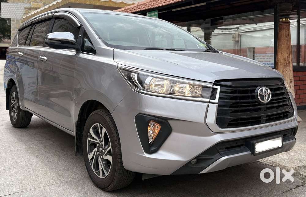 Toyota Innova Crysta [2020-ongoing] 2.7 Gx Mt 8 Str, 2022, Diesel