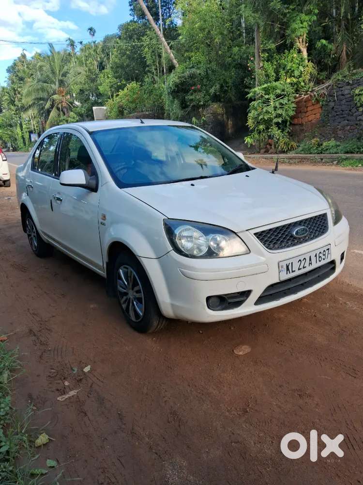 Well Maintained Powerfull Neat And Clean Vehicle
Good For Family Use