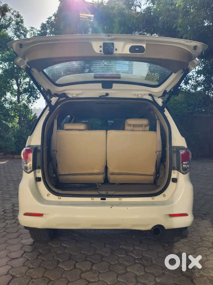 Toyota Fortuner Diesel At 2013