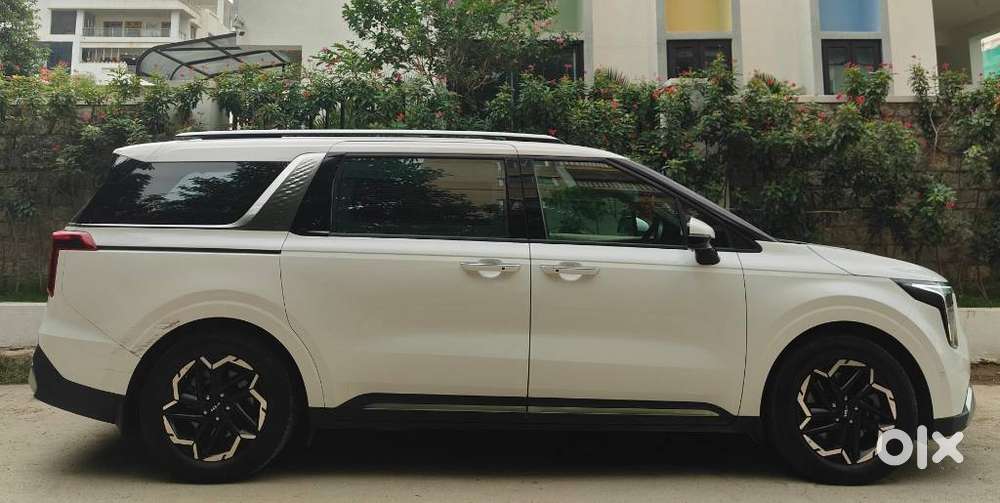 Kia Carnival Limousine Plus 7 Str, 2025, Diesel