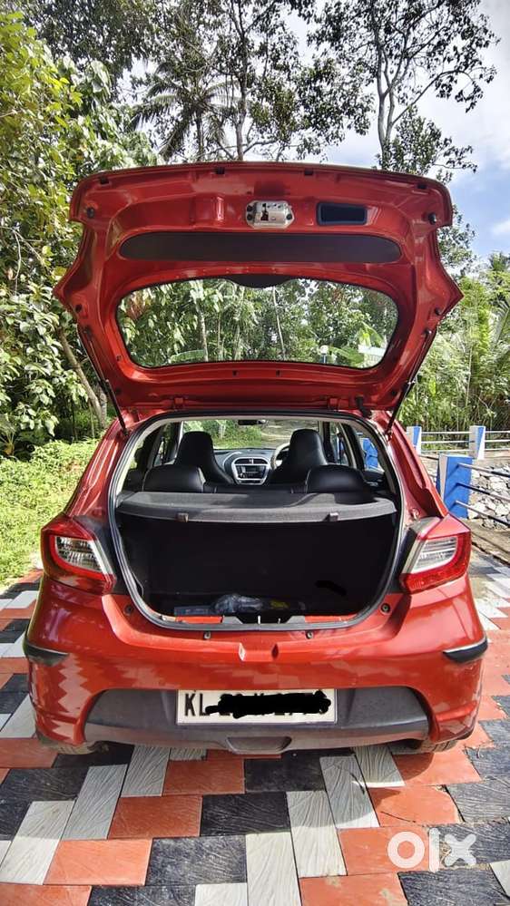 Tata Tiago 1.2 Revotron Xt, 2017, Petrol