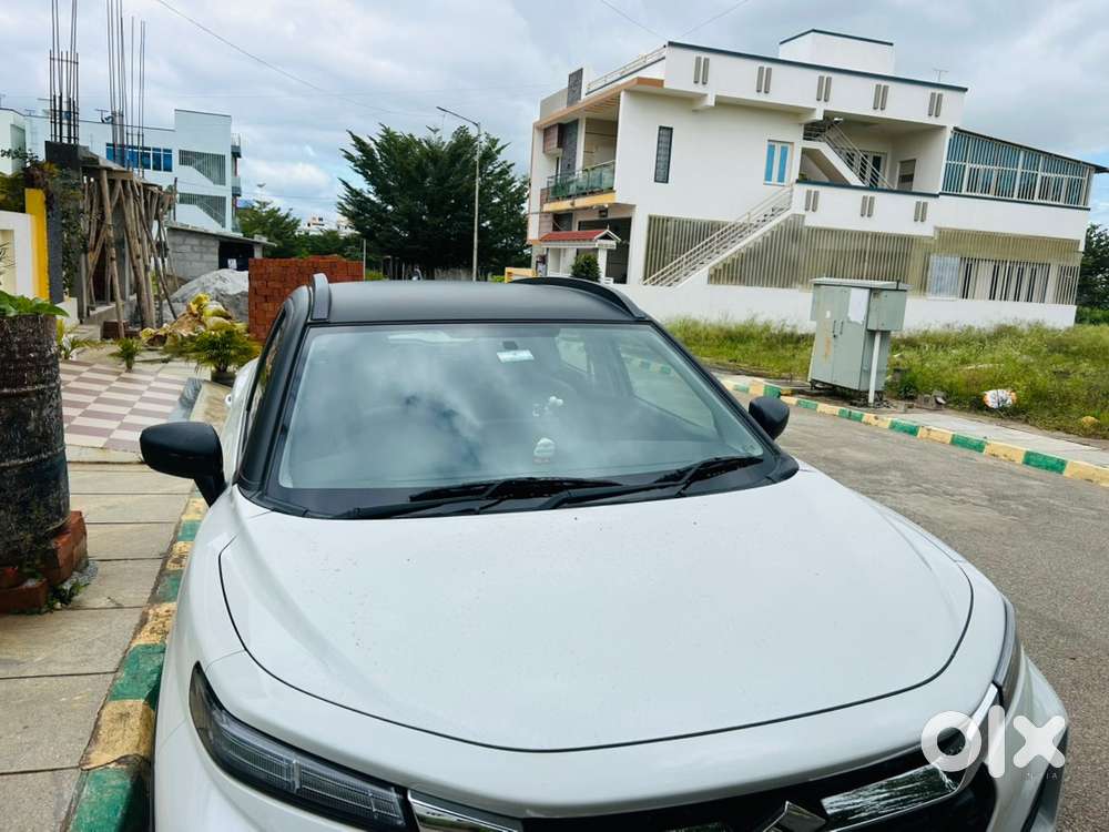 Maruti Suzuki Fronx Petrol 2024
