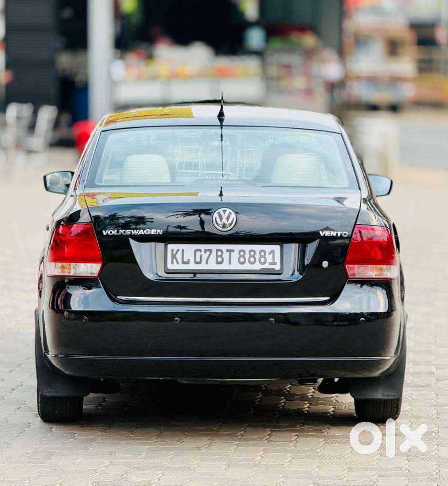 Volkswagen Vento 2010-2013 Petrol Highline, 2012, Petrol