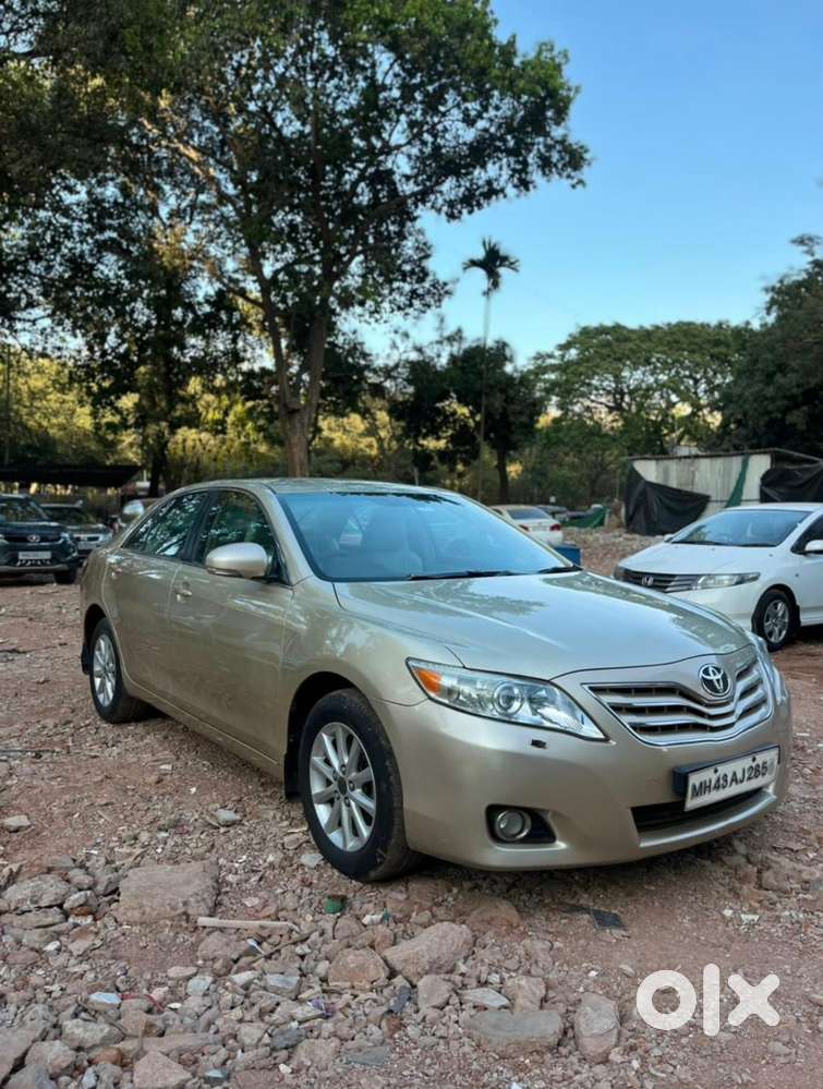 Toyota Camry Petrol 2011