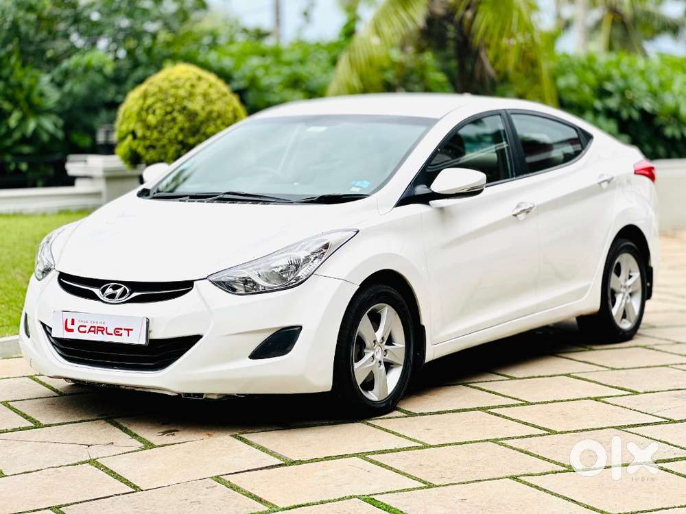Hyundai Elantra 2913