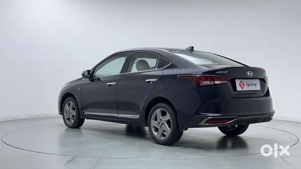 Hyundai Verna 1.5 Sx (o) Vtvt Ivt, 2022, Petrol
